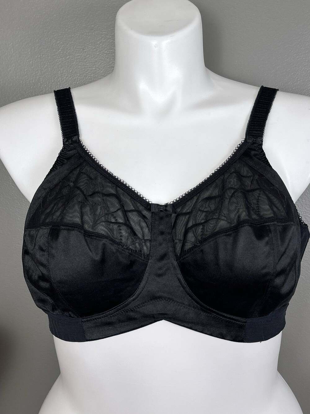 Elomi Cate Soft Cup Bra US Size 42D Black Wire Free Full Coverage EL4033